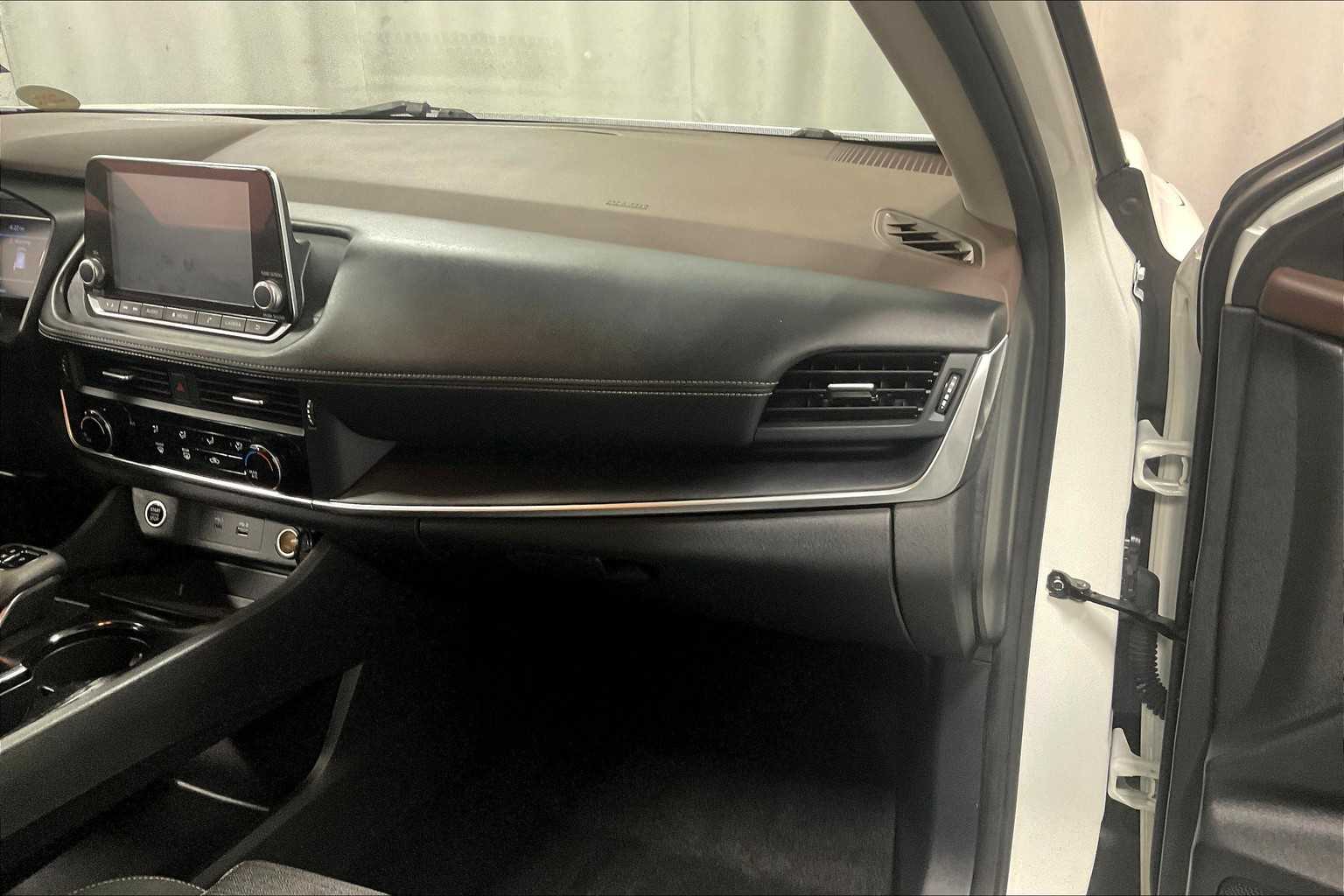 2021 Nissan Rogue S - Photo 13