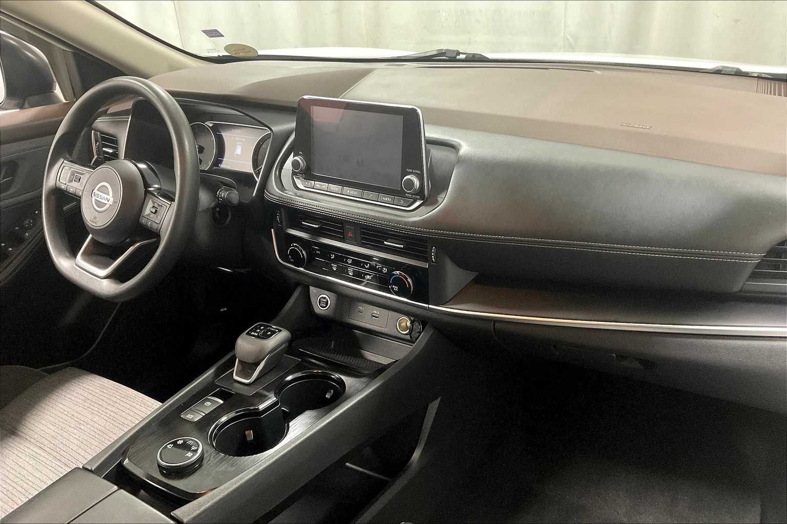2021 Nissan Rogue S - Photo 14