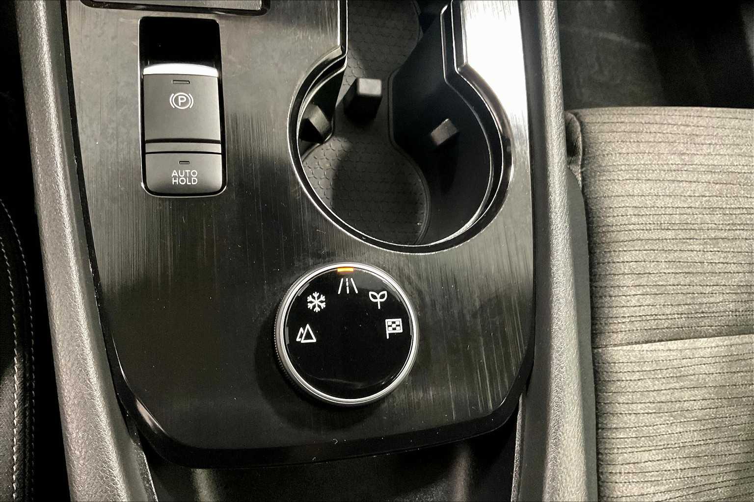 2021 Nissan Rogue S - Photo 26