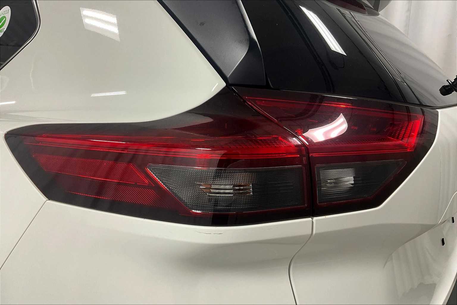 2021 Nissan Rogue S - Photo 34