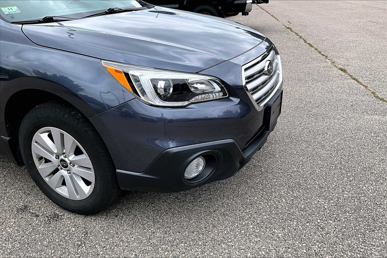 2017 Subaru Outback Premium - Photo 5