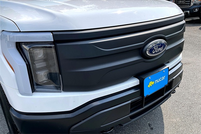2023 Ford F-150 Lightning Pro - Photo 30