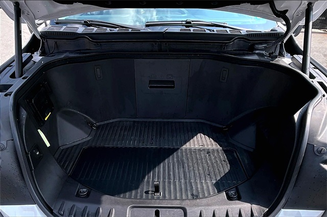 2023 Ford F-150 Lightning Pro - Photo 10