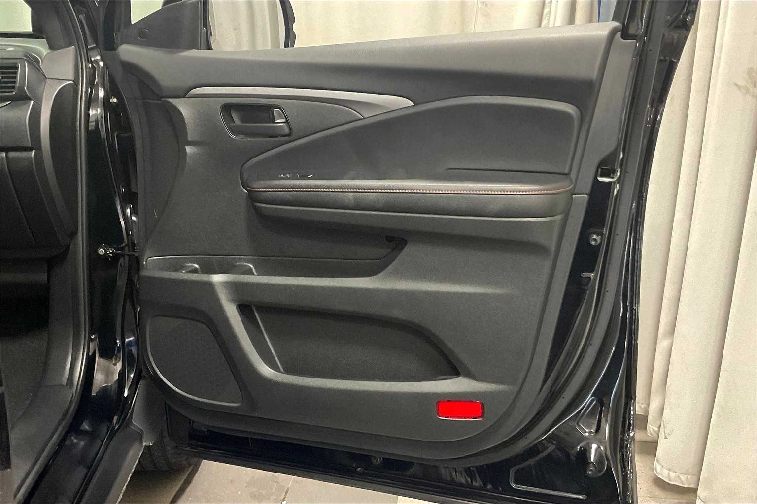 2022 Honda Pilot TrailSport - Photo 12