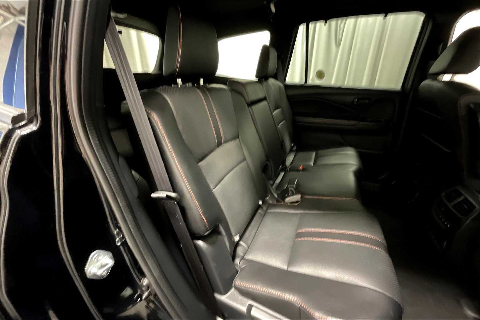 2022 Honda Pilot TrailSport - Photo 16