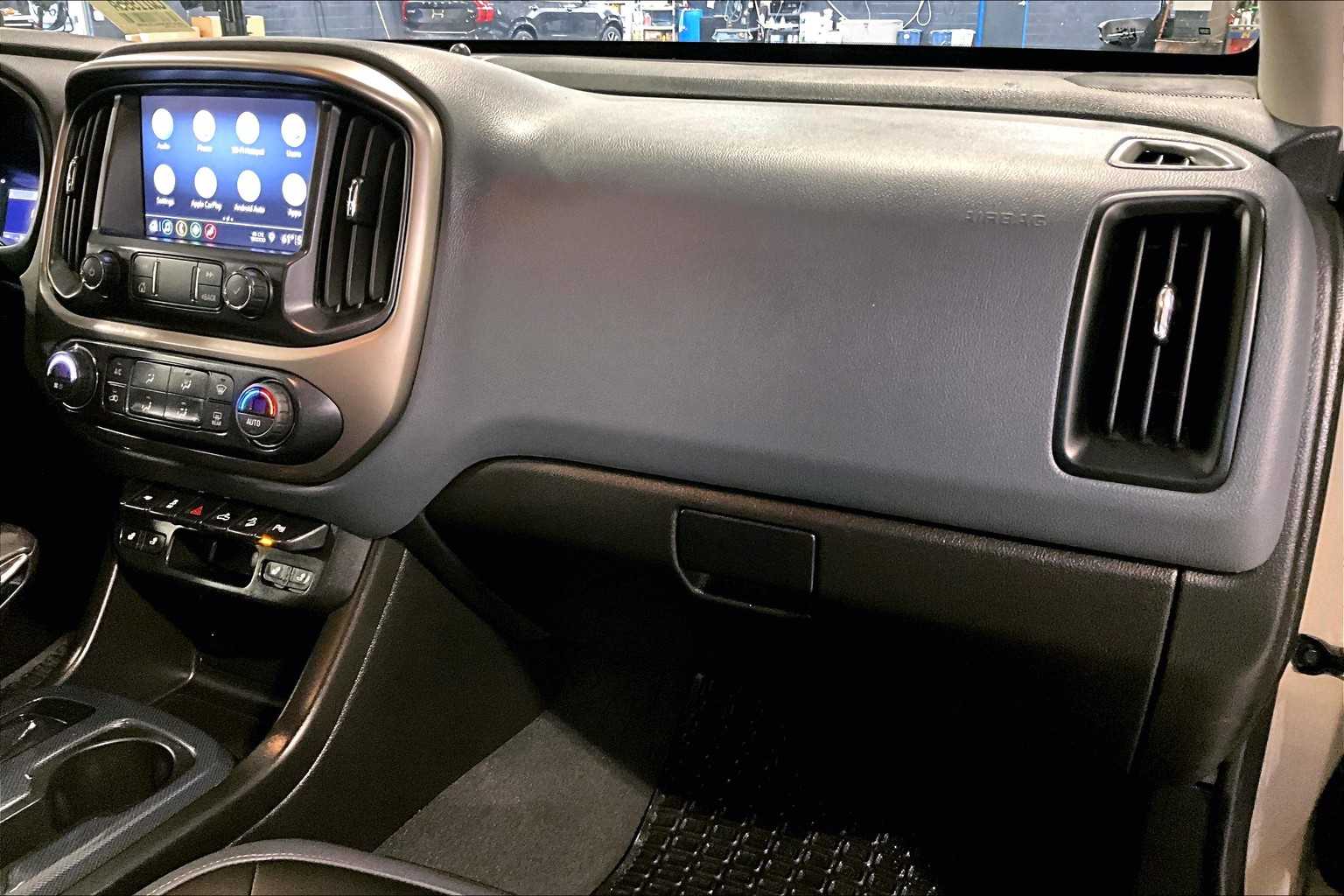 2022 Chevrolet Colorado 4WD Z71 - Photo 13