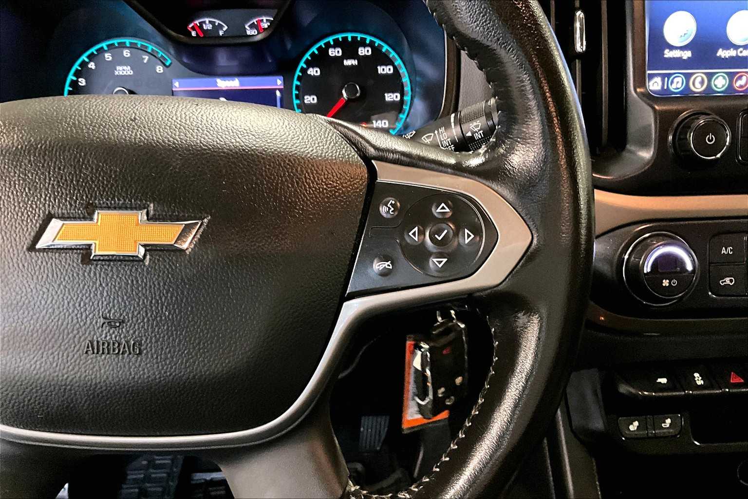 2022 Chevrolet Colorado 4WD Z71 - Photo 24
