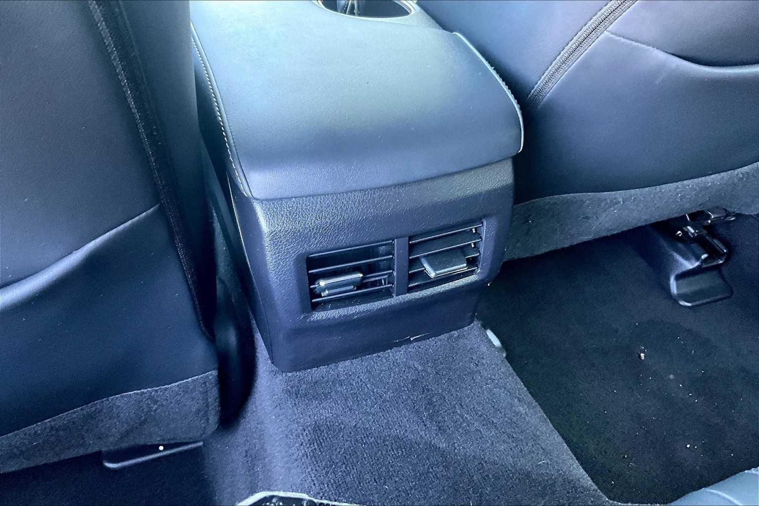 2017 Lexus IS  - Photo 27