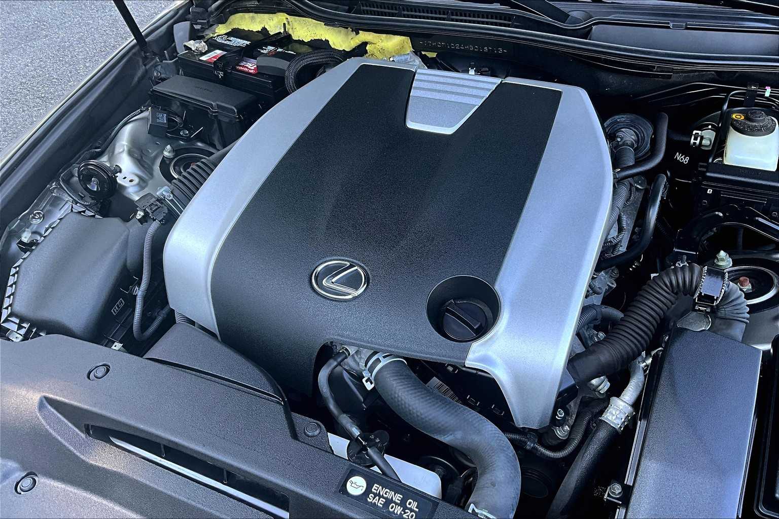 2017 Lexus IS  - Photo 34