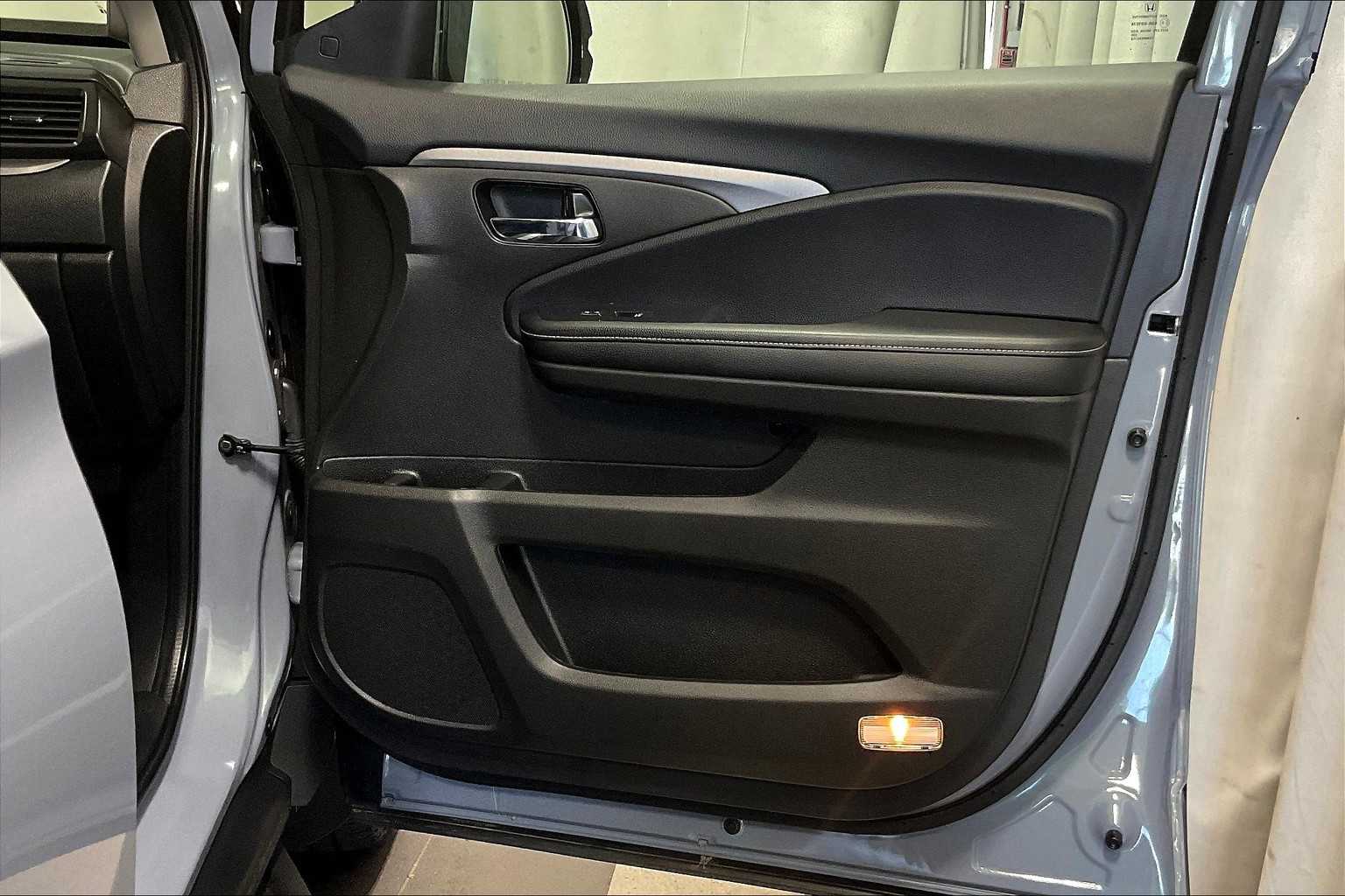 2023 Honda Ridgeline RTL-E - Photo 12
