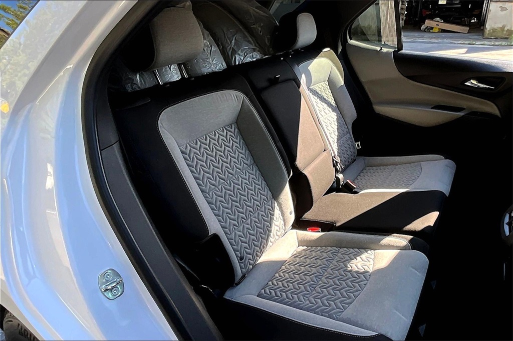 2023 Chevrolet Equinox LT - Photo 16