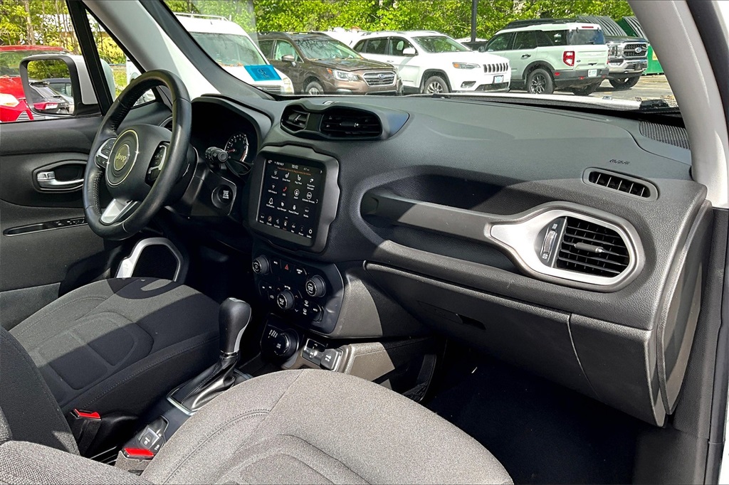 2020 Jeep Renegade Latitude - Photo 14