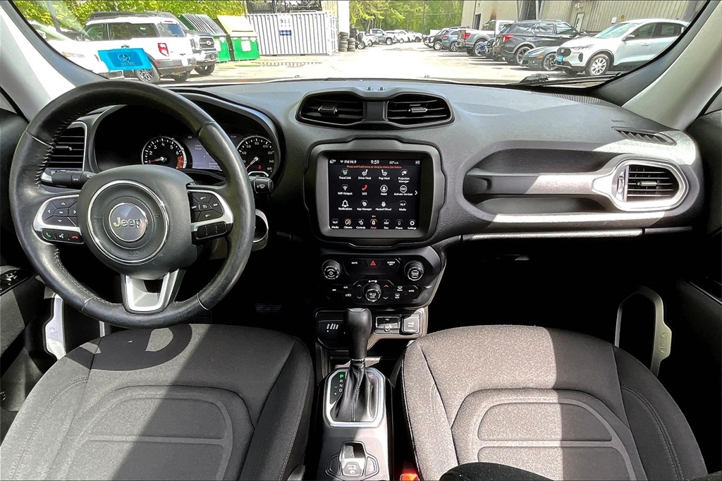 2020 Jeep Renegade Latitude - Photo 21