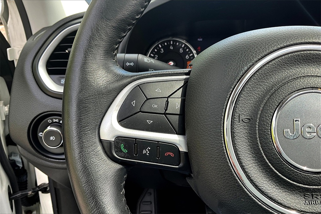2020 Jeep Renegade Latitude - Photo 23