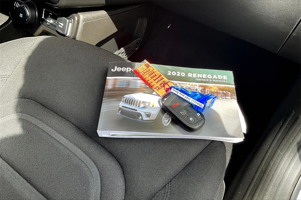 2020 Jeep Renegade Latitude - Photo 29