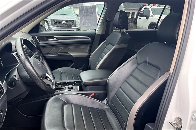 2022 Volkswagen Atlas 3.6L V6 SEL Premium R-Line - Photo 21