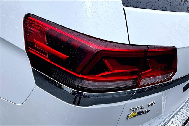2022 Volkswagen Atlas 3.6L V6 SEL Premium R-Line - Photo 33