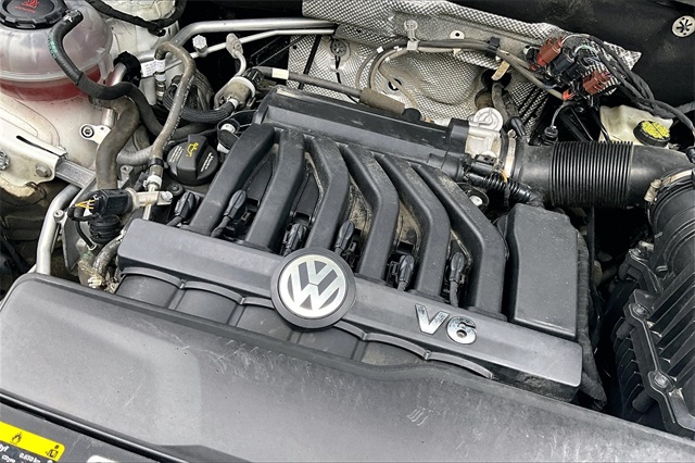 2022 Volkswagen Atlas 3.6L V6 SEL Premium R-Line - Photo 34