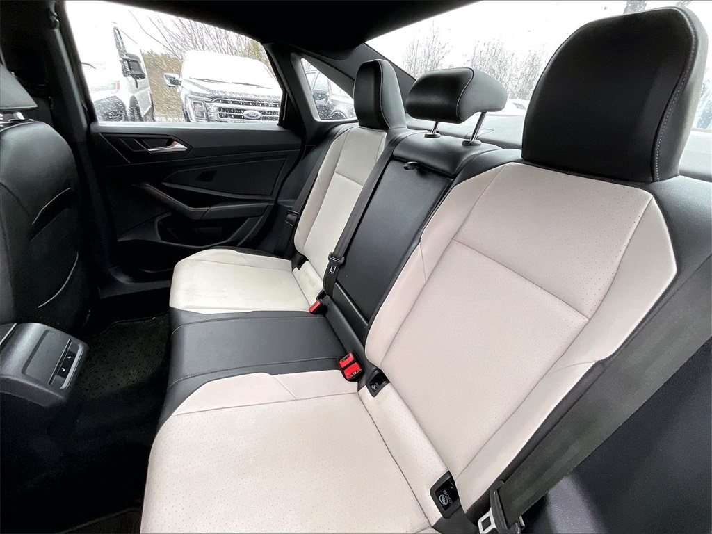 2019 Volkswagen Jetta R-Line - Photo 14