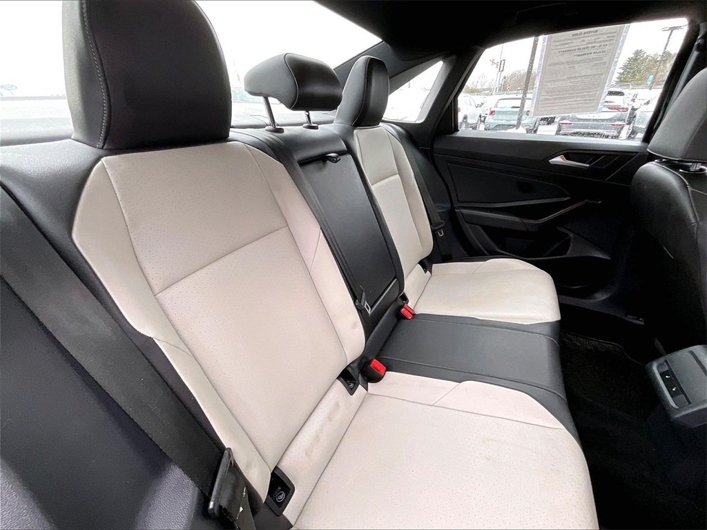 2019 Volkswagen Jetta R-Line - Photo 15