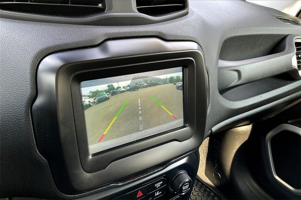 2021 Jeep Renegade Sport - Photo 16