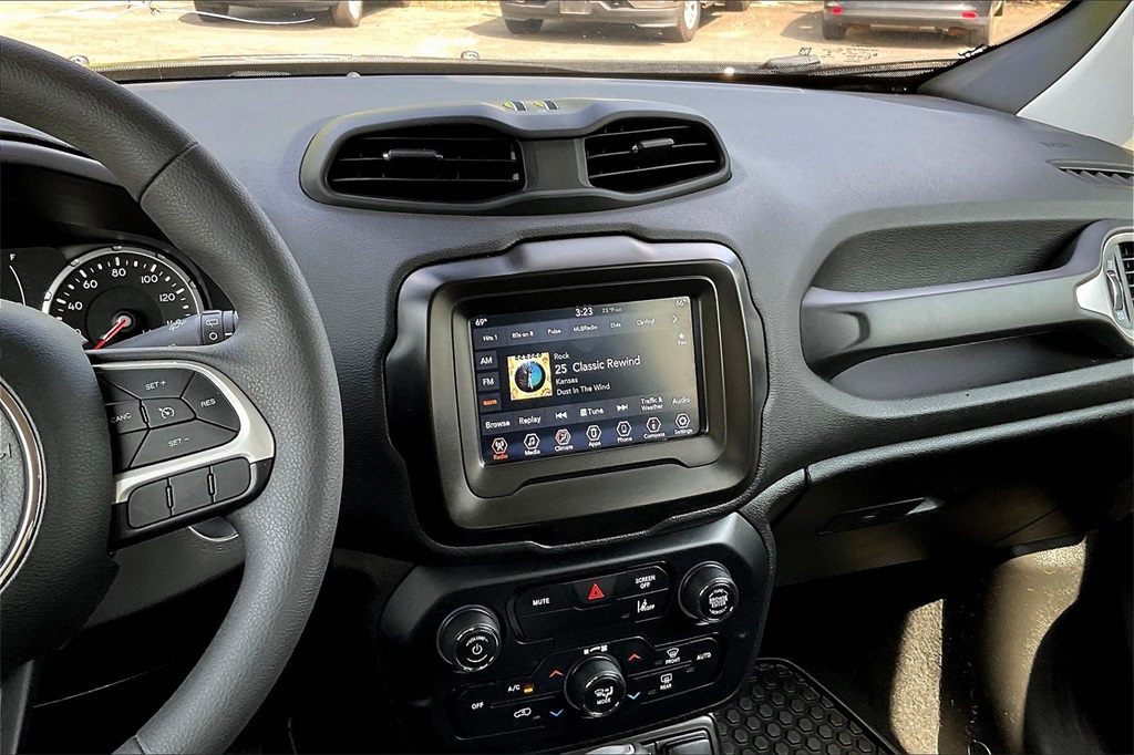 2021 Jeep Renegade Sport - Photo 18