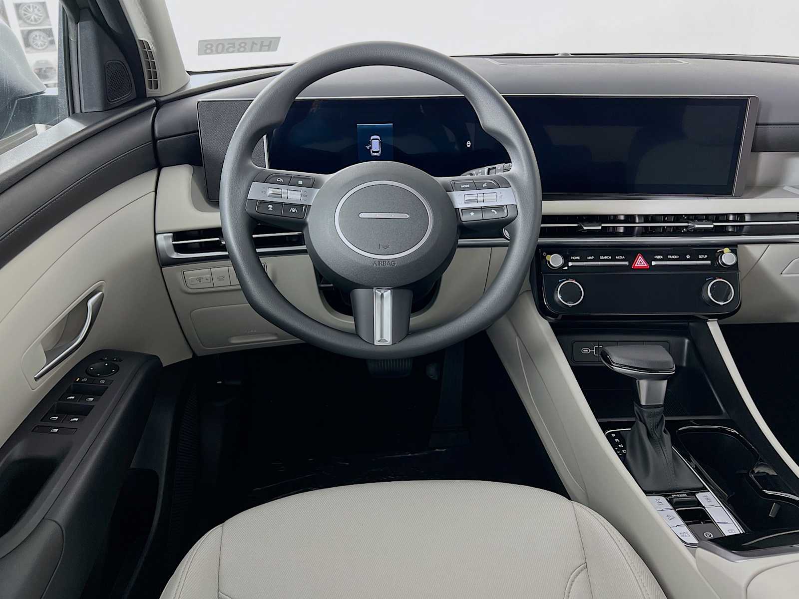 2026 Hyundai Tucson SEL - Photo 13