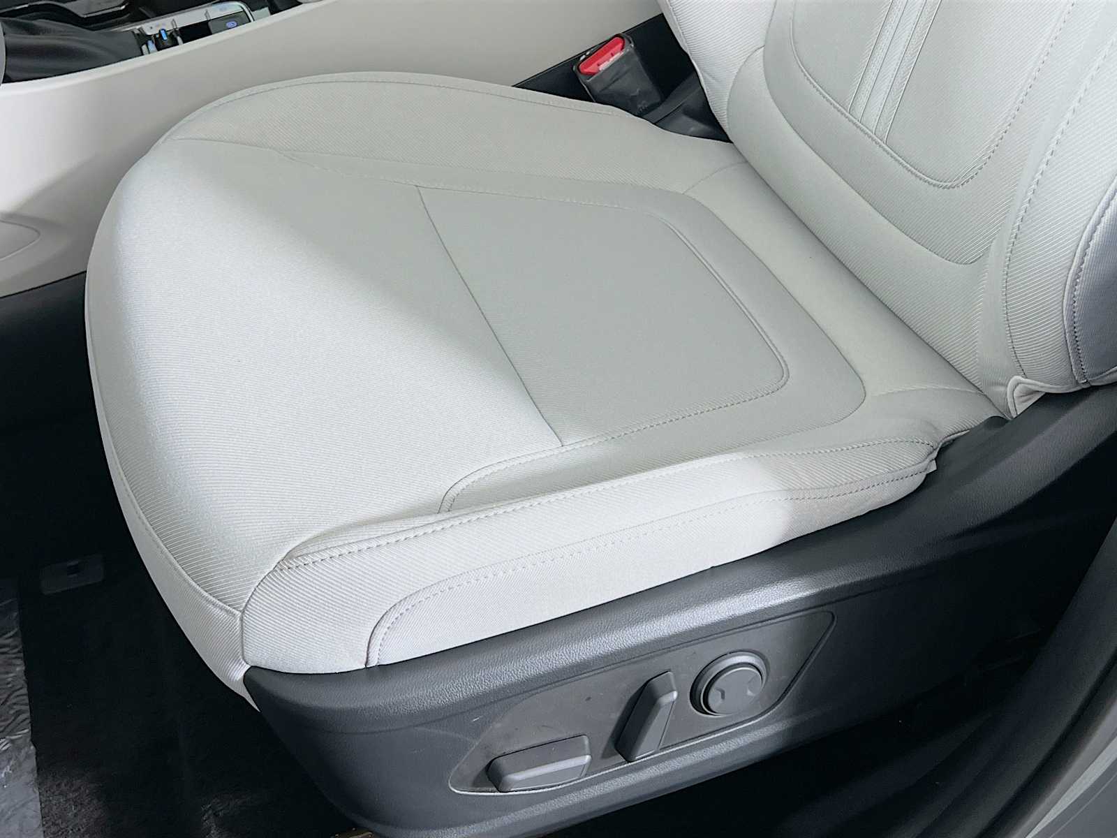 2026 Hyundai Tucson SEL - Photo 15