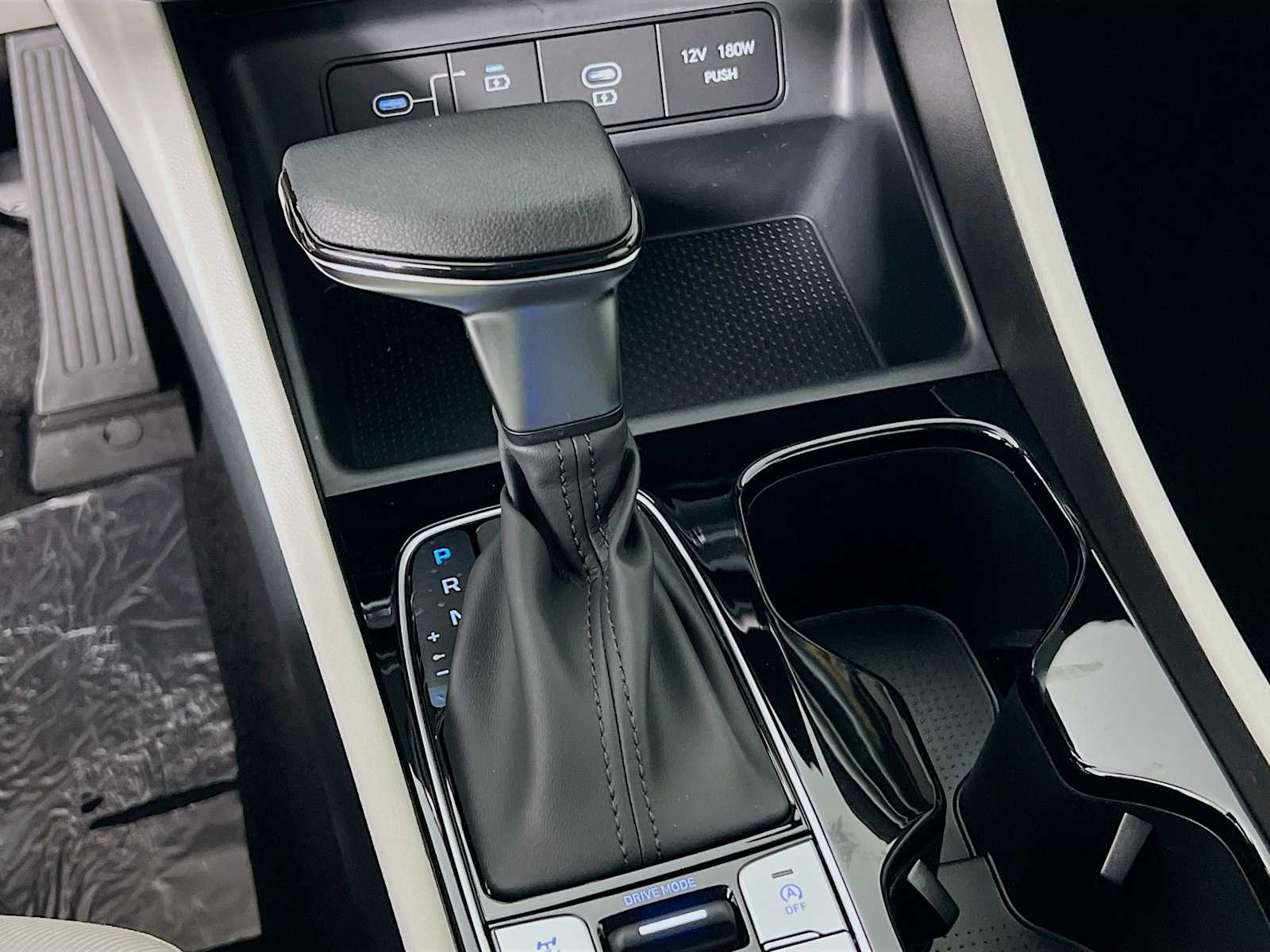 2026 Hyundai Tucson SEL - Photo 9