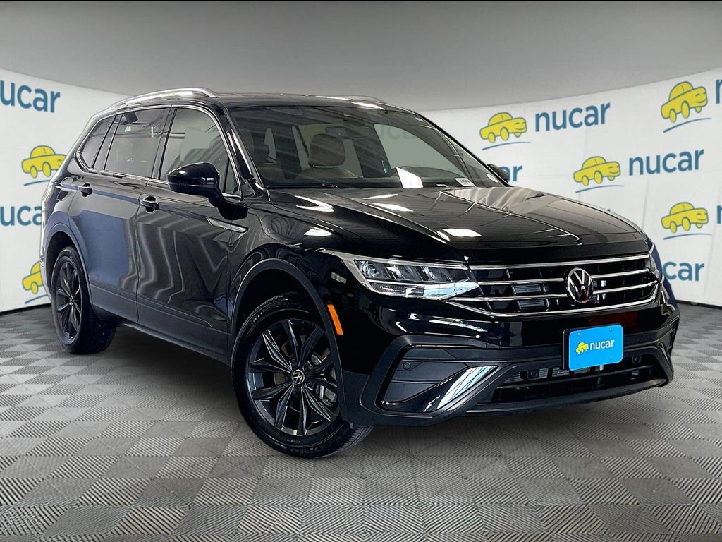 2023 Volkswagen Tiguan 2.0T SE