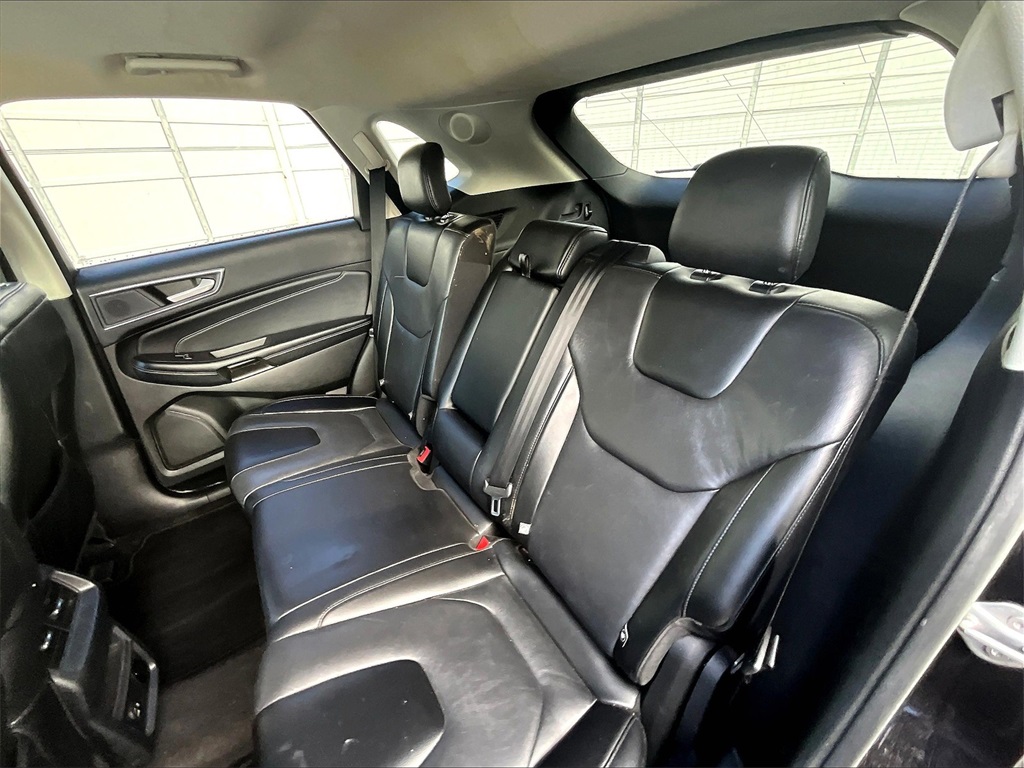 2022 Ford Edge Titanium - Photo 15