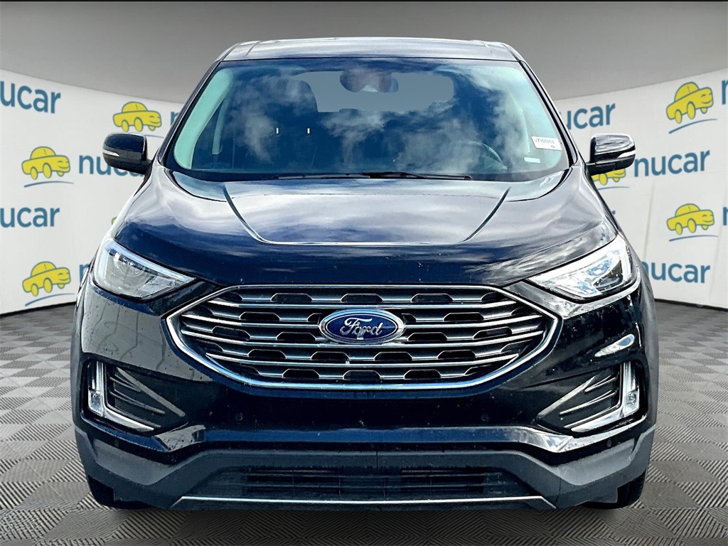 2022 Ford Edge Titanium - Photo 2