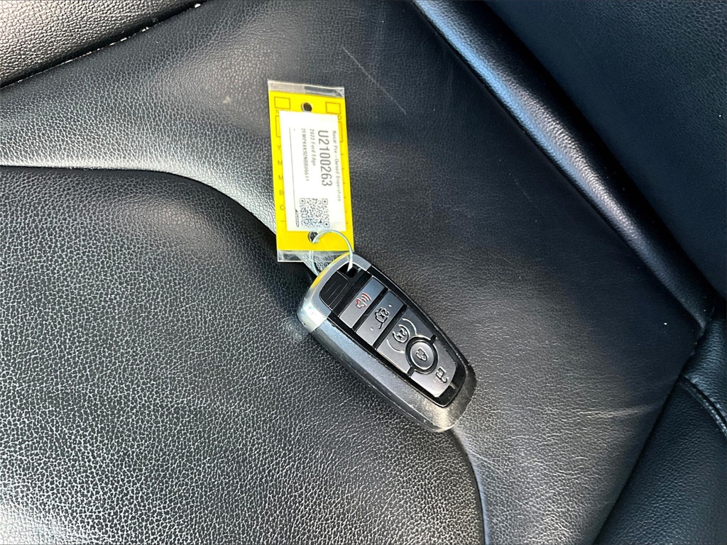 2022 Ford Edge Titanium - Photo 29