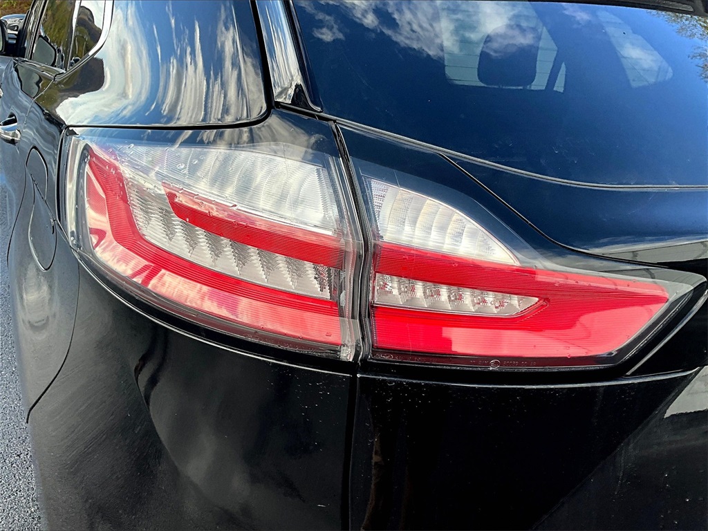 2022 Ford Edge Titanium - Photo 32