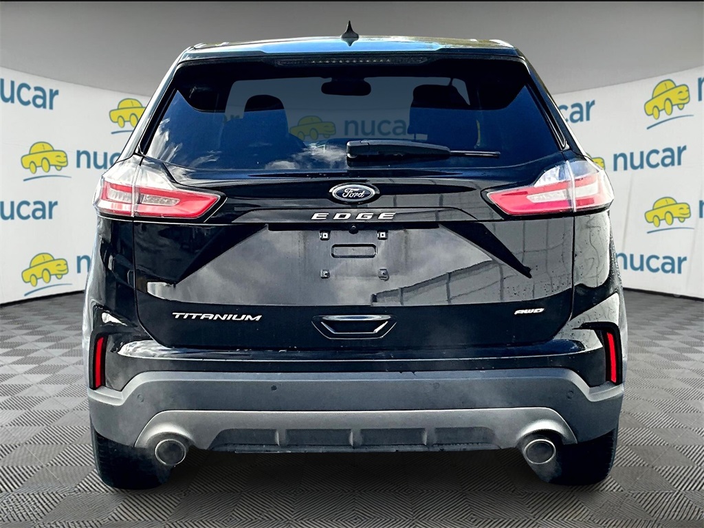2022 Ford Edge Titanium - Photo 5
