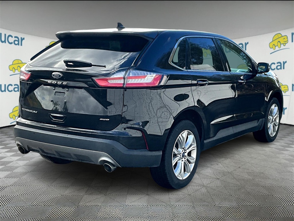 2022 Ford Edge Titanium - Photo 6