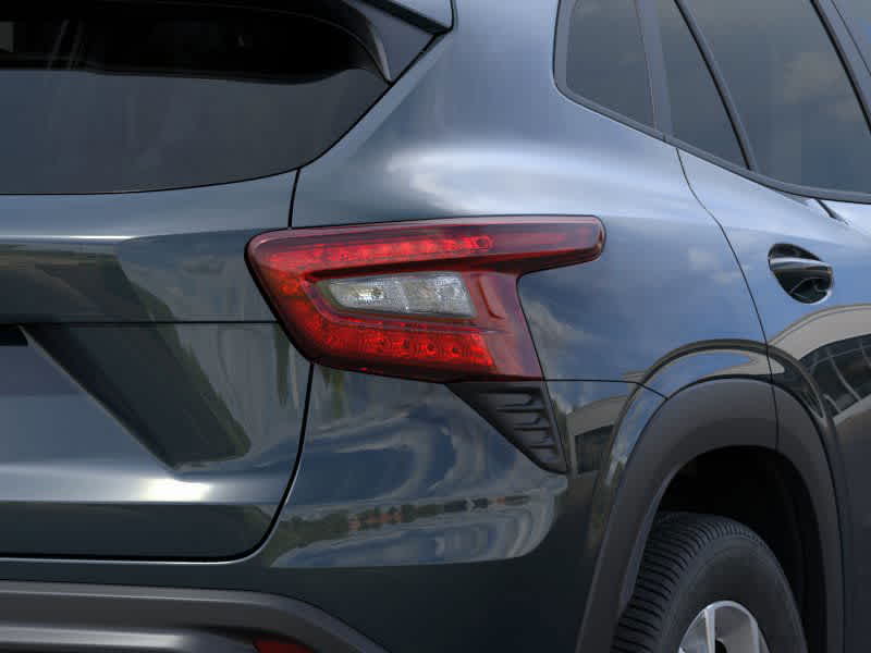 2025 Chevrolet Trax LS - Photo 11