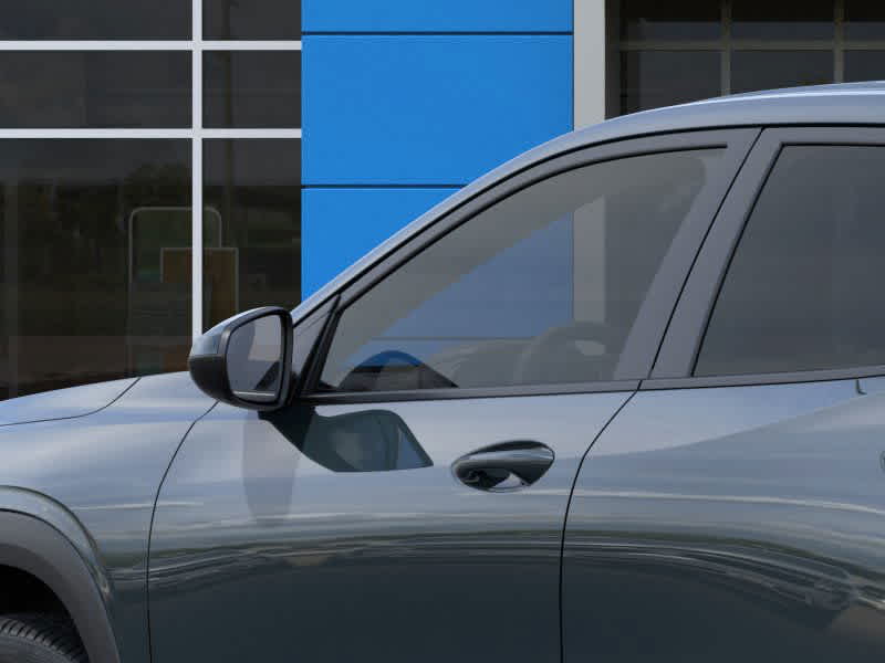 2025 Chevrolet Trax LS - Photo 12