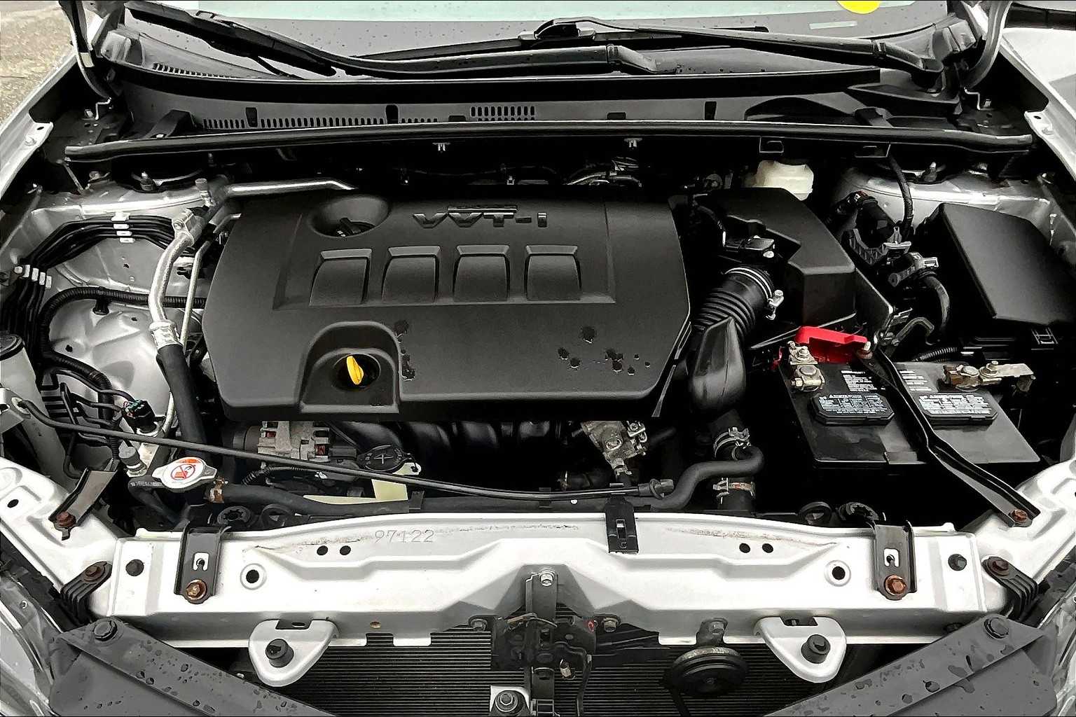 2019 Toyota Corolla LE - Photo 28