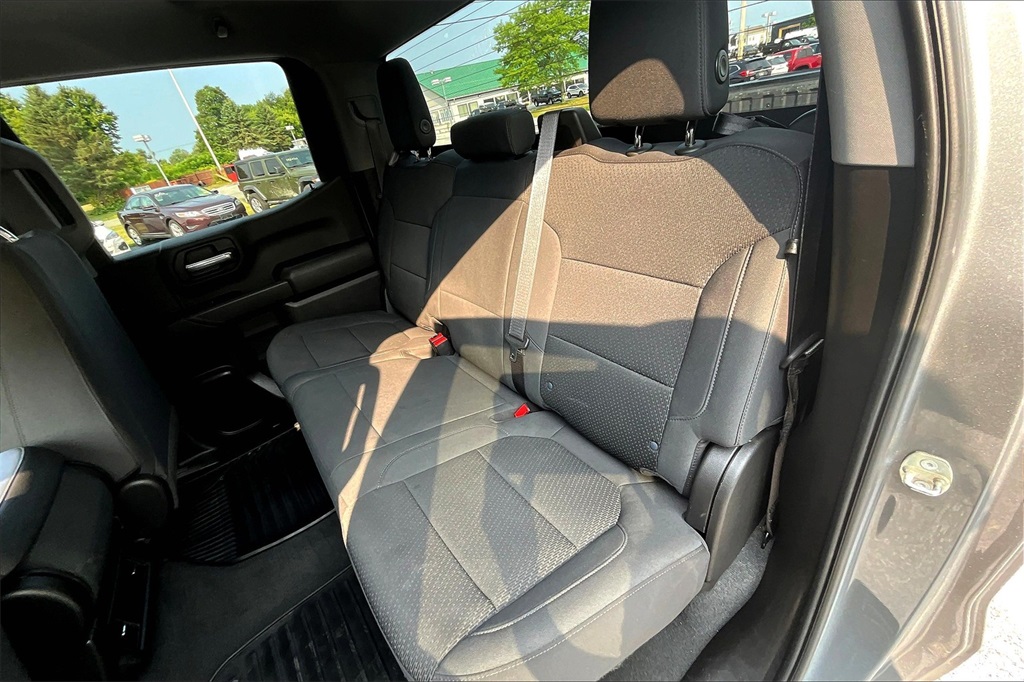 2022 Chevrolet Silverado 1500 LTD Custom - Photo 15