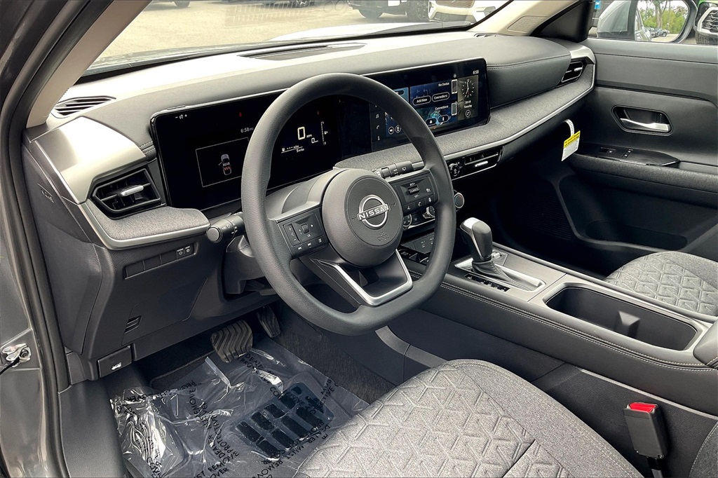2025 Nissan Kicks SV - Photo 9