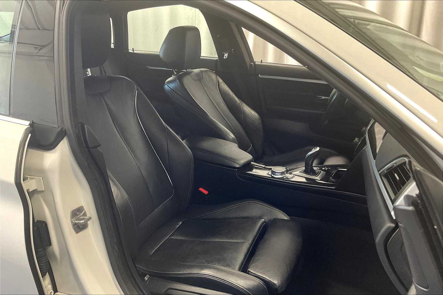 2018 BMW 4 Series 430i xDrive - Photo 11