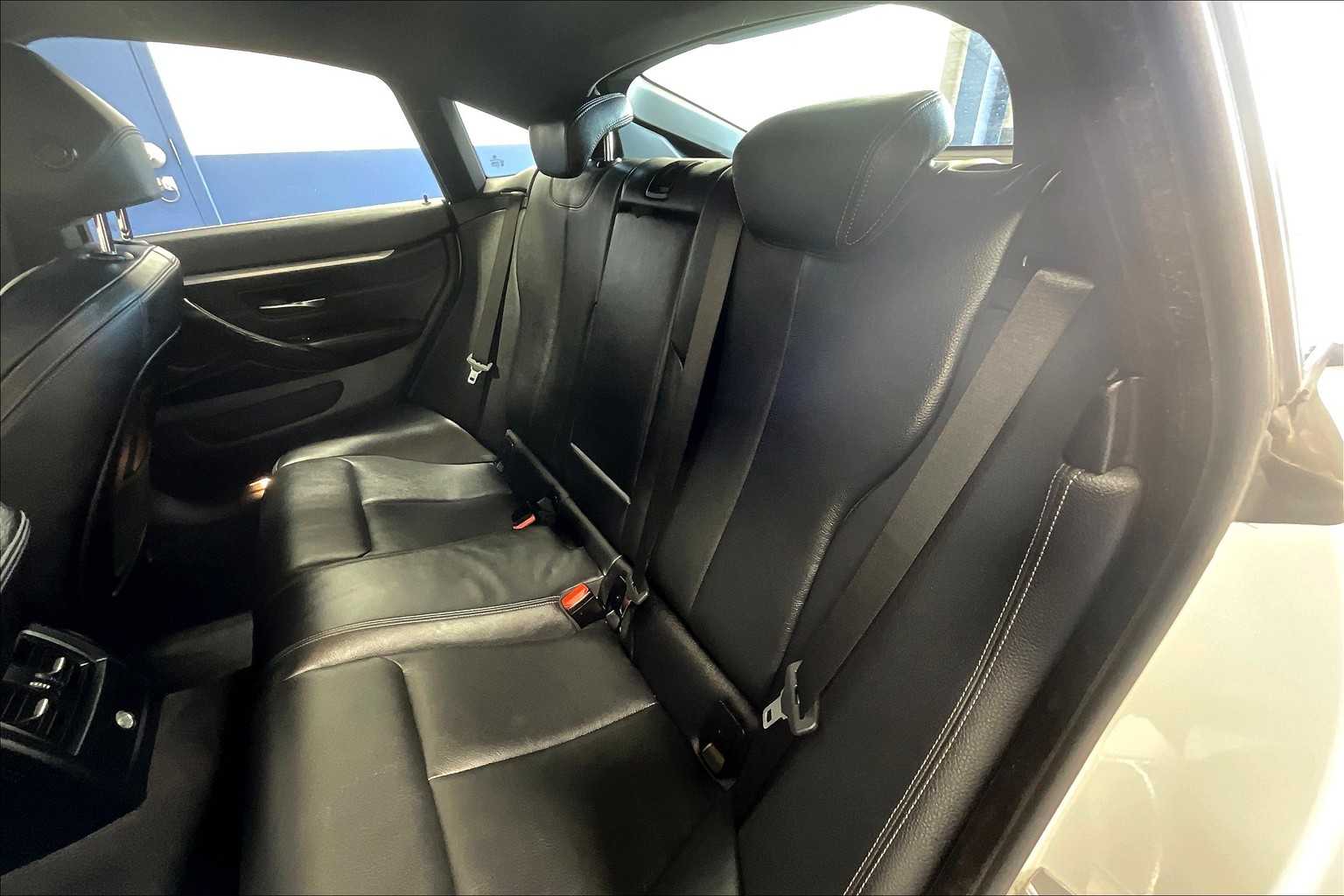 2018 BMW 4 Series 430i xDrive - Photo 15