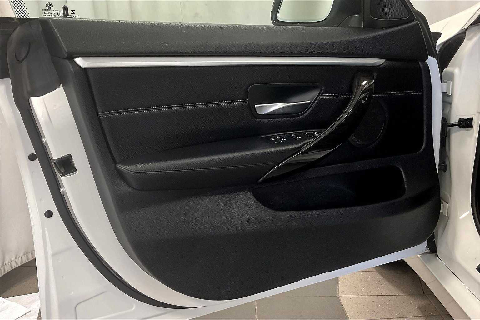 2018 BMW 4 Series 430i xDrive - Photo 9