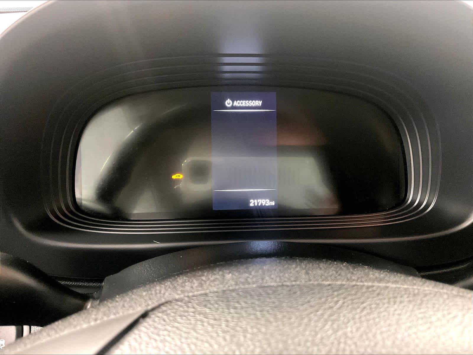 2023 Hyundai Venue Limited - Photo 24