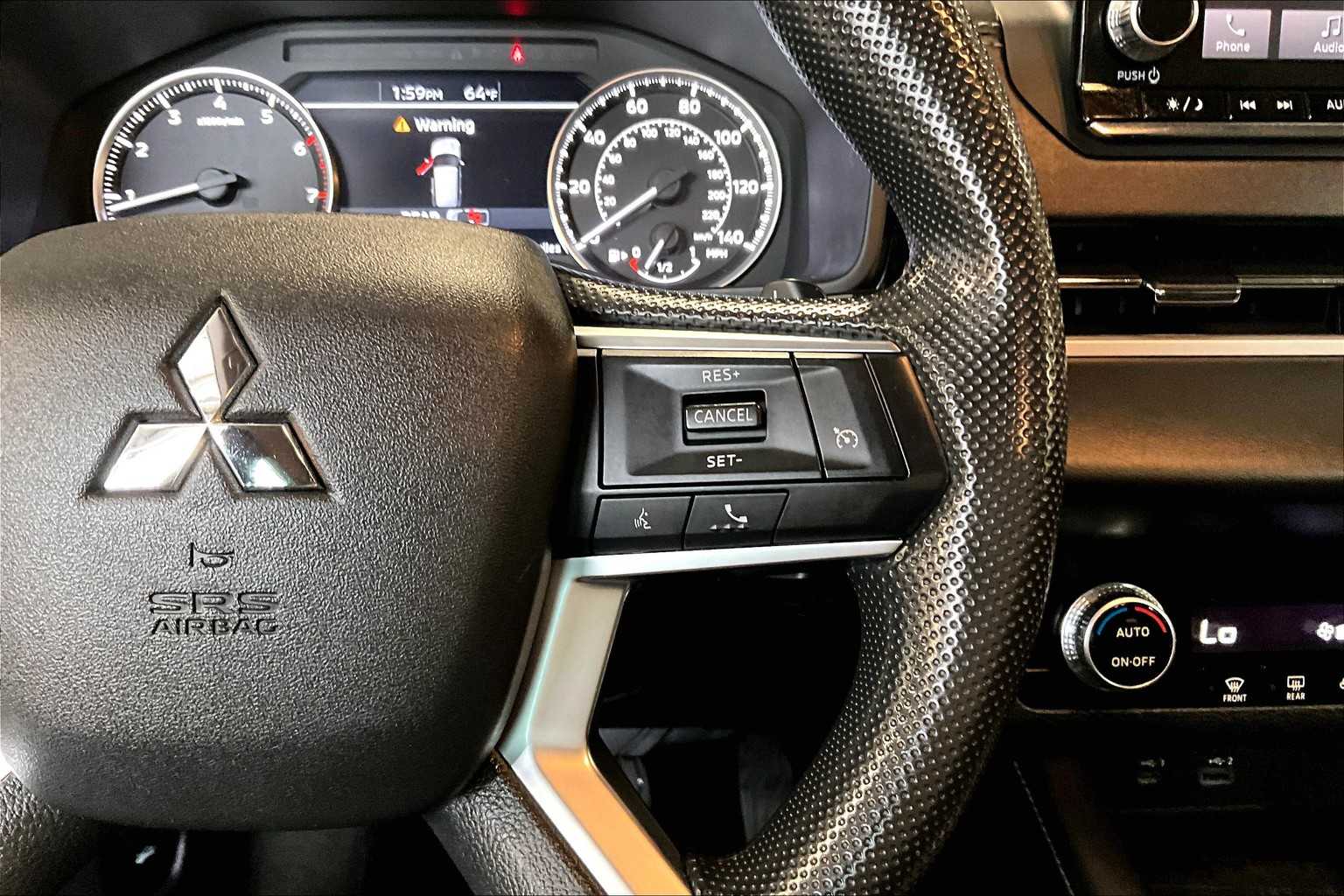 2022 Mitsubishi Outlander ES - Photo 25