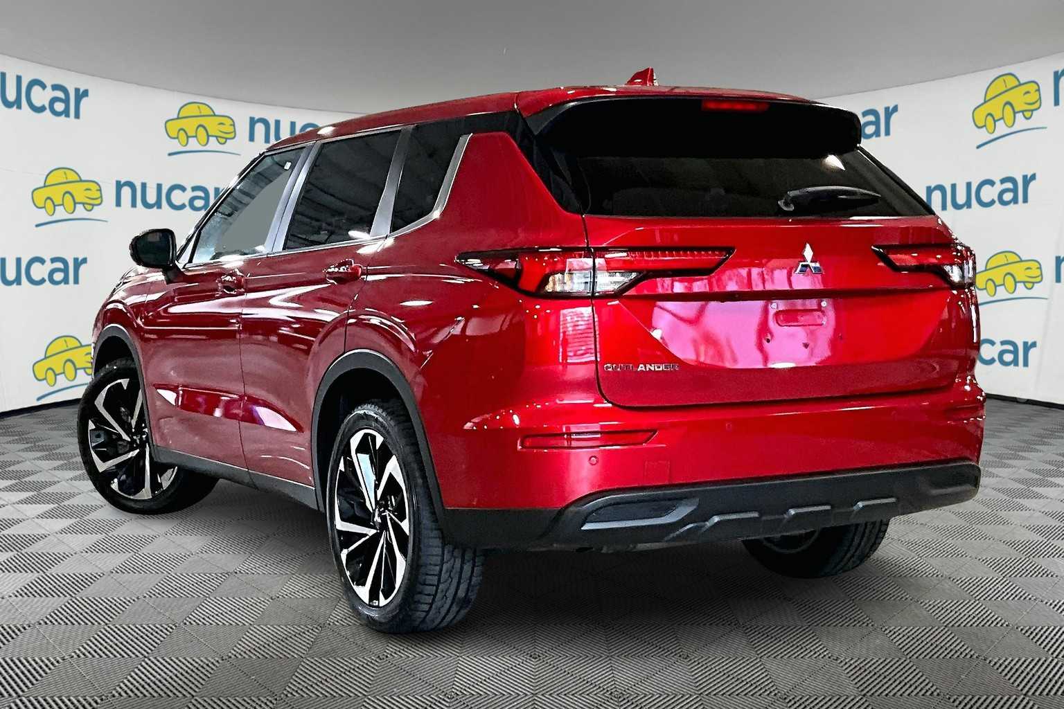 2022 Mitsubishi Outlander ES - Photo 4