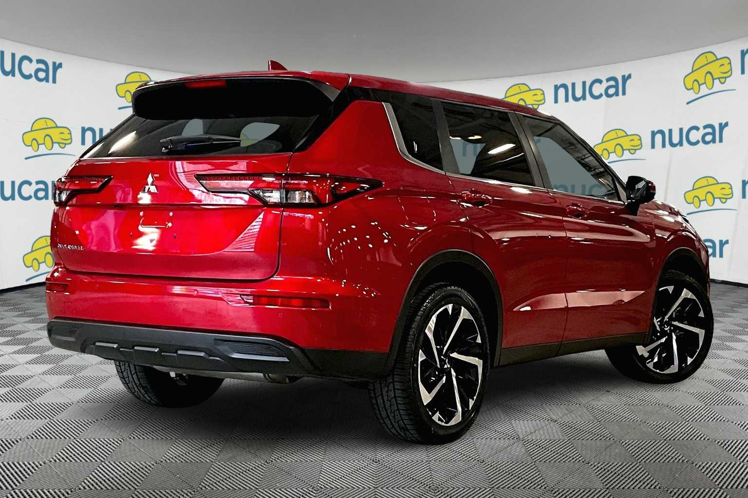 2022 Mitsubishi Outlander ES - Photo 6