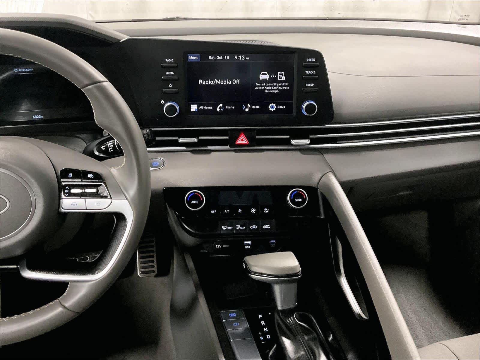 2025 Hyundai Elantra SEL Sport - Photo 18