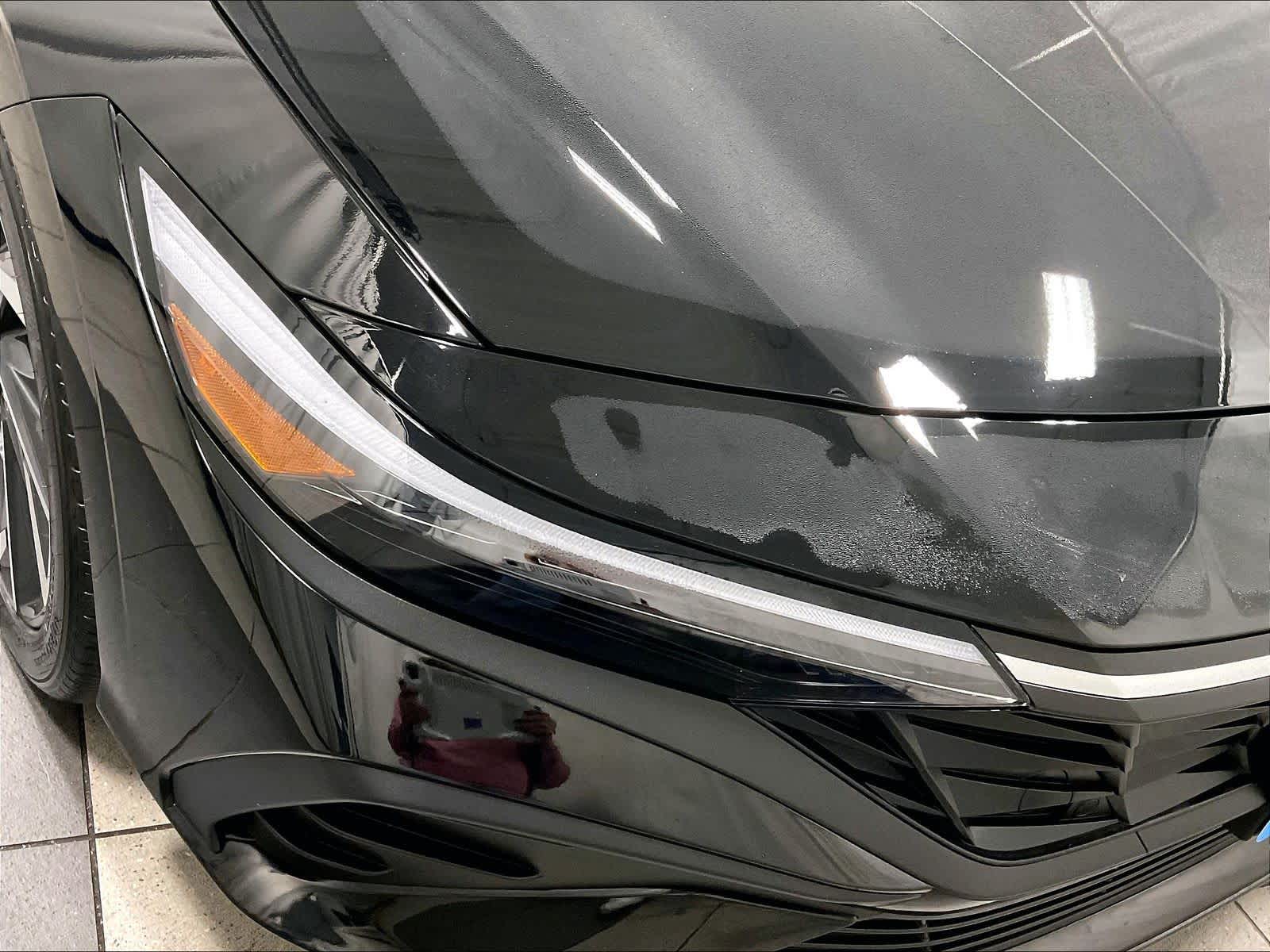 2025 Hyundai Elantra SEL Sport - Photo 32